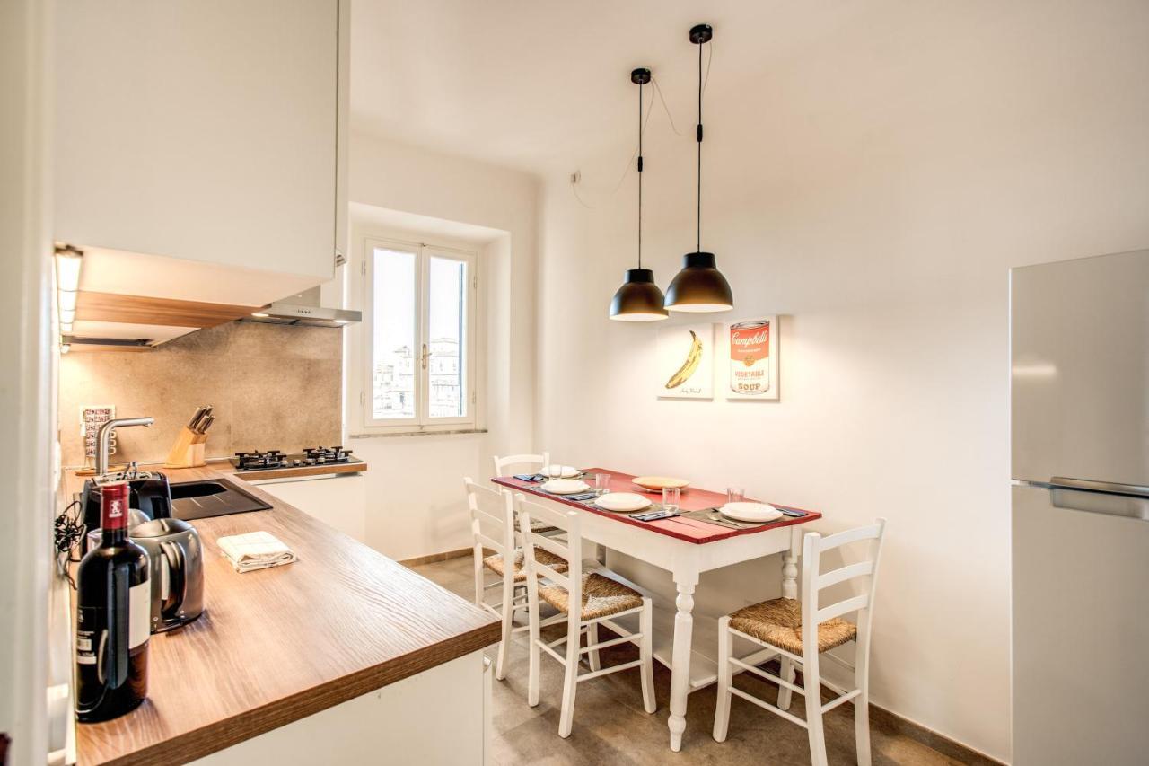 Cavour Attic With Terrace Apartment Roma Exterior foto